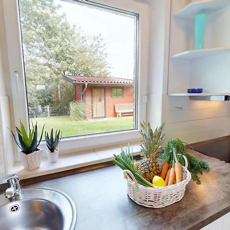 Дом отдыха Feriendorf Suedstrand Haus 13