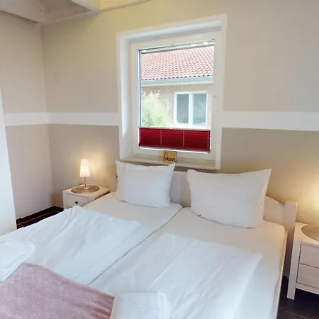 Feriendorf Suedstrand Haus 13 * Пельцерхакен
