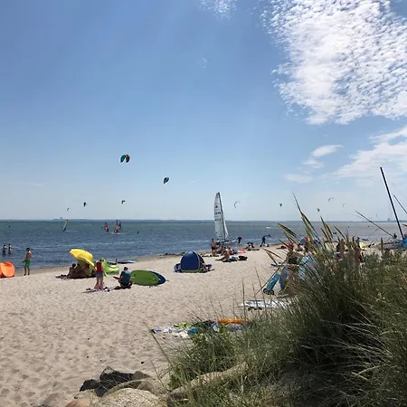 Feriendorf Suedstrand Haus 13 Пельцерхакен