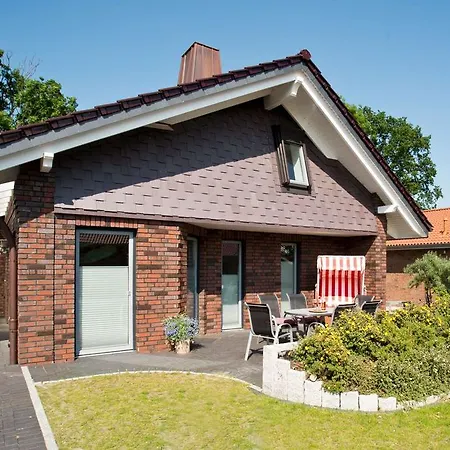 Дом отдыха Feriendorf Suedstrand Haus 13 *