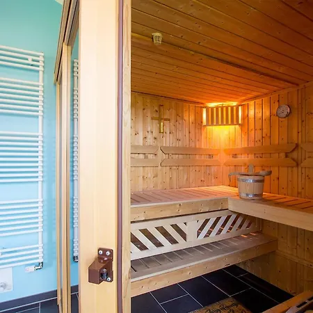 Дом отдыха Feriendorf Suedstrand Haus 13 *